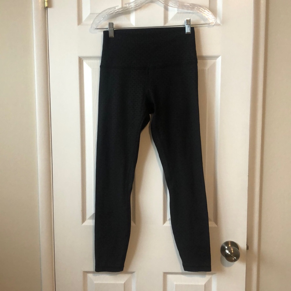 Align Pant II Embossed 25” - Picture 3 of 8